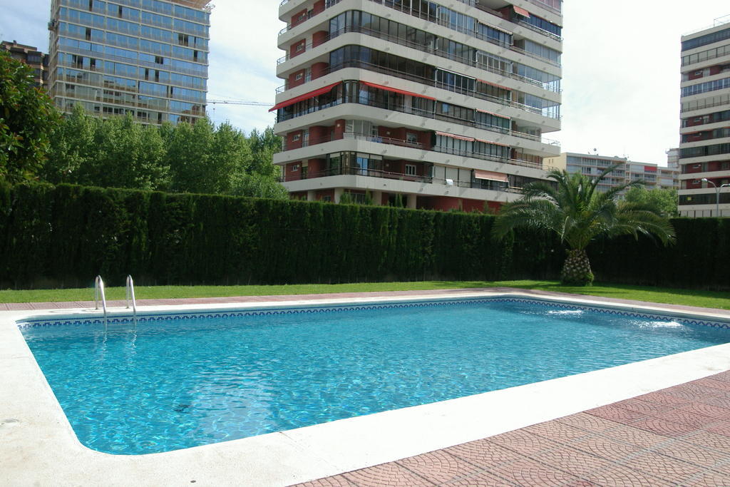 Apartamentos Carolina - Arca Rent Benidorm Habitación foto