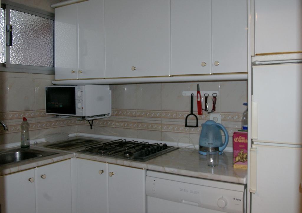 Apartamentos Carolina - Arca Rent Benidorm Habitación foto